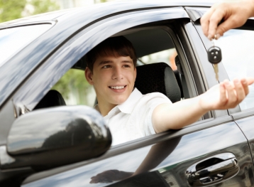 sauver_mon_permis_jeune_voiture.jpg
